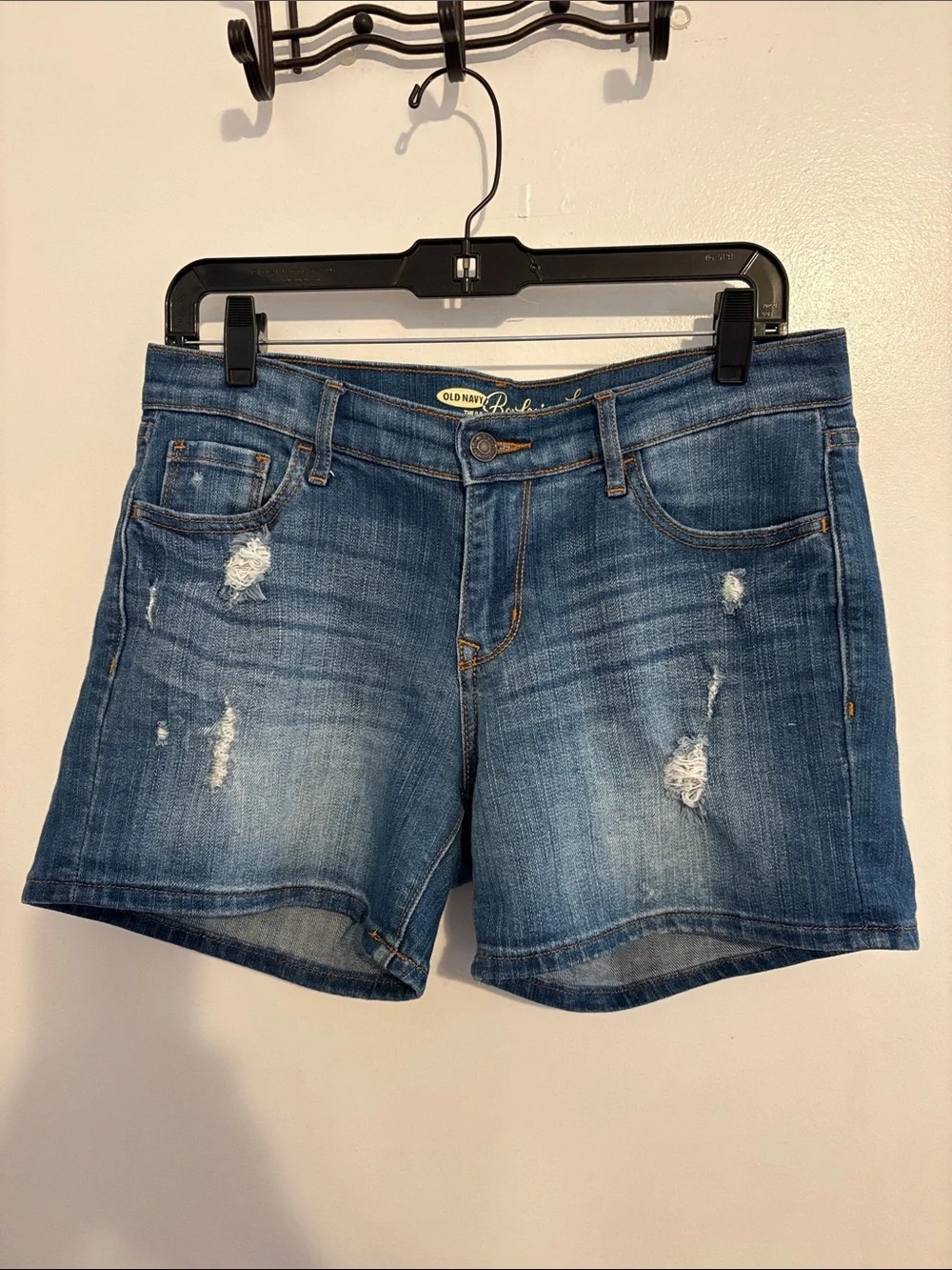 Old Navy Mid Rise Boyfriend Denim Shorts 4